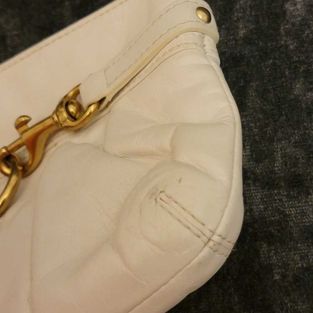 Vintage Coach Off White Leather Wristlet - image 3