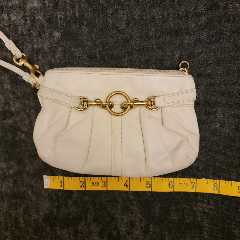 Vintage Coach Off White Leather Wristlet - image 7