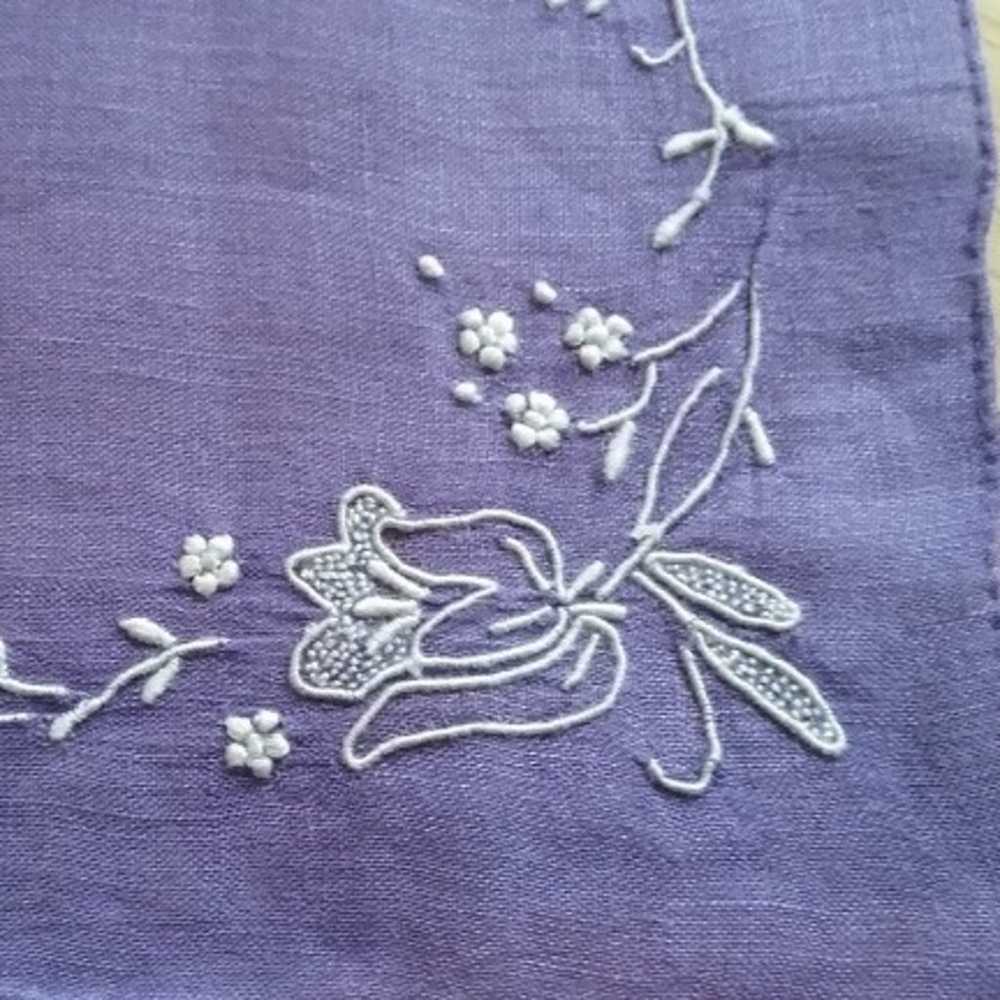 vintage hand embroidered hankies lot 4 - image 5