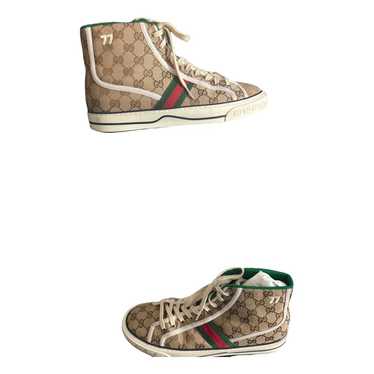 Gucci Leather lace ups