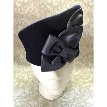 Vintage Navy Blue Wool Womens Hat With Blue Satin 