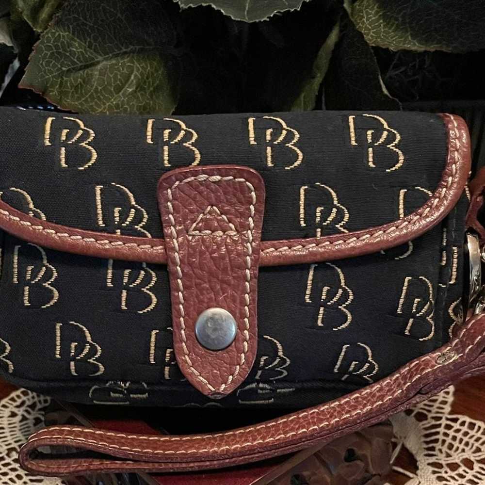 Vintage Dooney & Bourke Logo Wristlet; Black Sign… - image 12