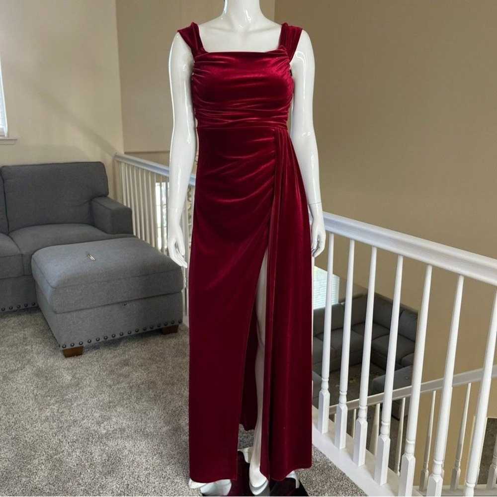 Different Wearings Simple Velvet Burgundy Sheath … - image 1