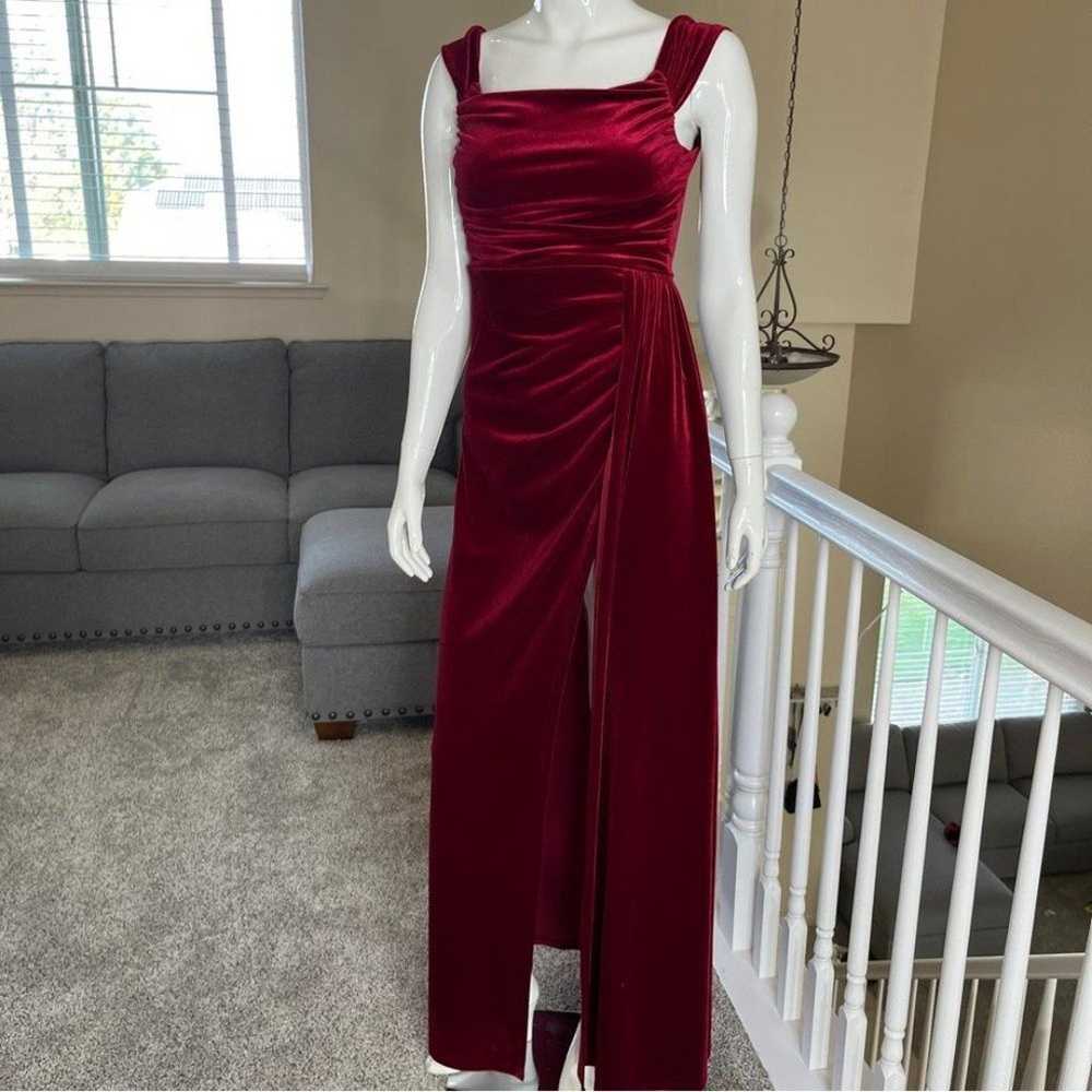 Different Wearings Simple Velvet Burgundy Sheath … - image 3