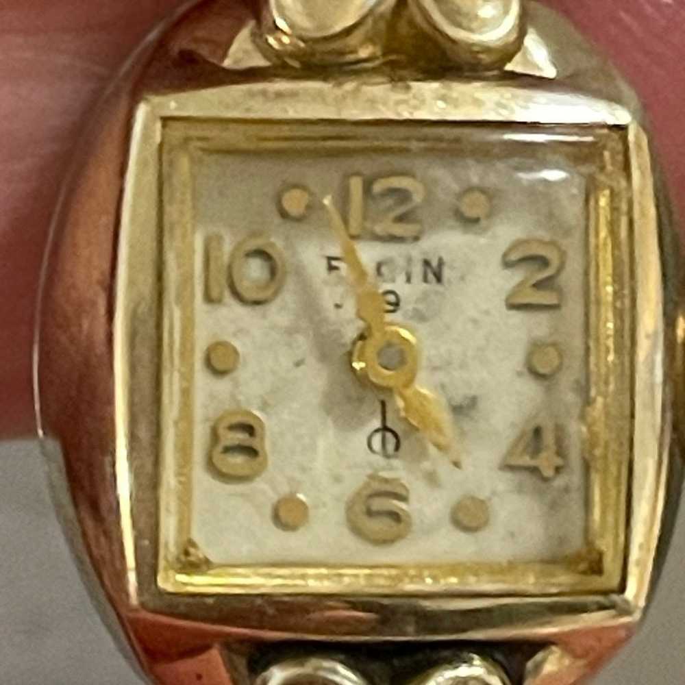 Vintage ELGIN ladies watch with gold band WORKS - image 3