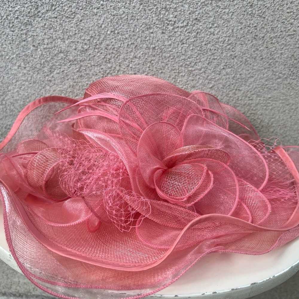 Vintage pink large brim hat organza netting flora… - image 9