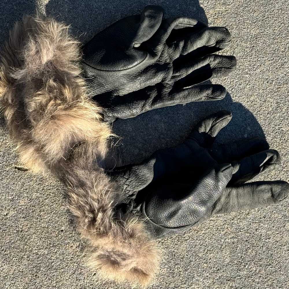 Black leather gloves with real fur small - image 7