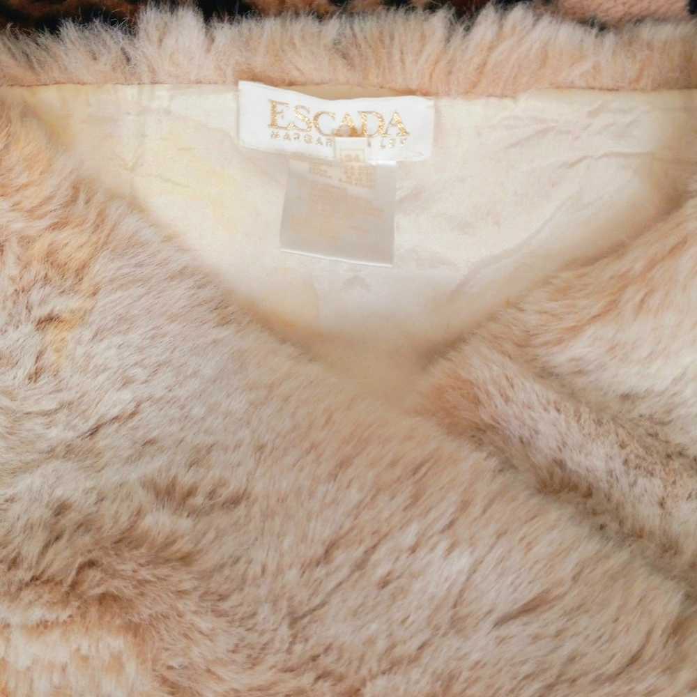 ESCADA Vintage Buff Faux Fur Wrap Shawl Size 34 D… - image 9