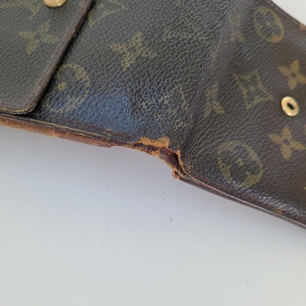 LOUIS VUITTON LV Vintage 1999 Monogram Leather Wa… - image 9