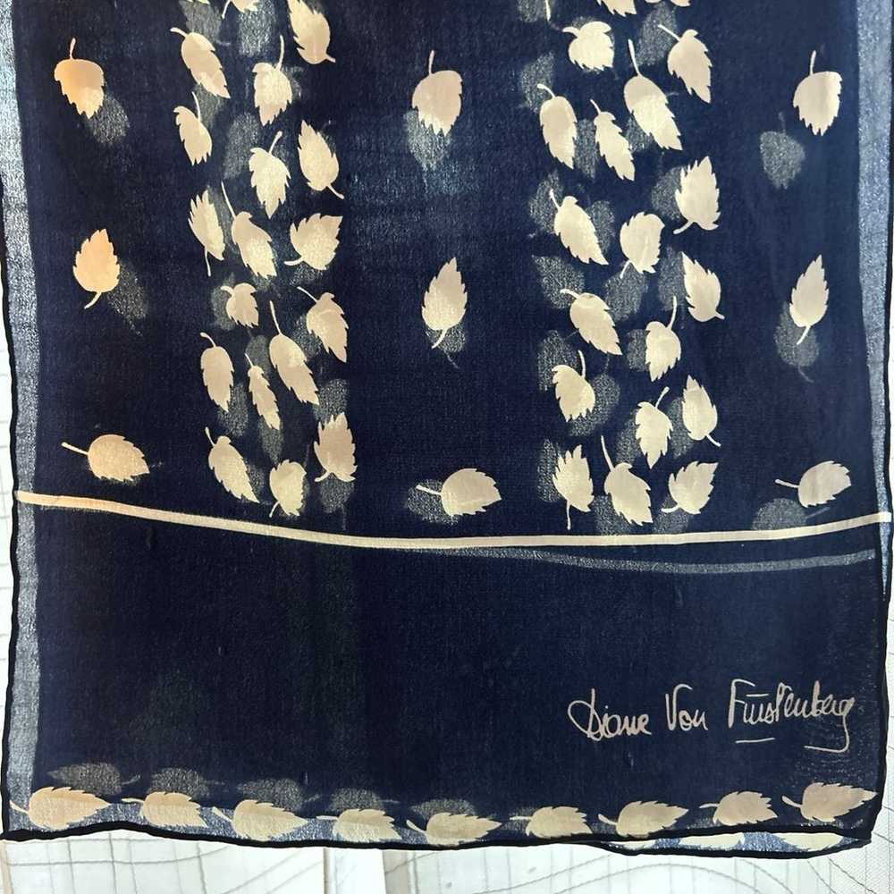 DVF Silk Vintage Scarf - image 2