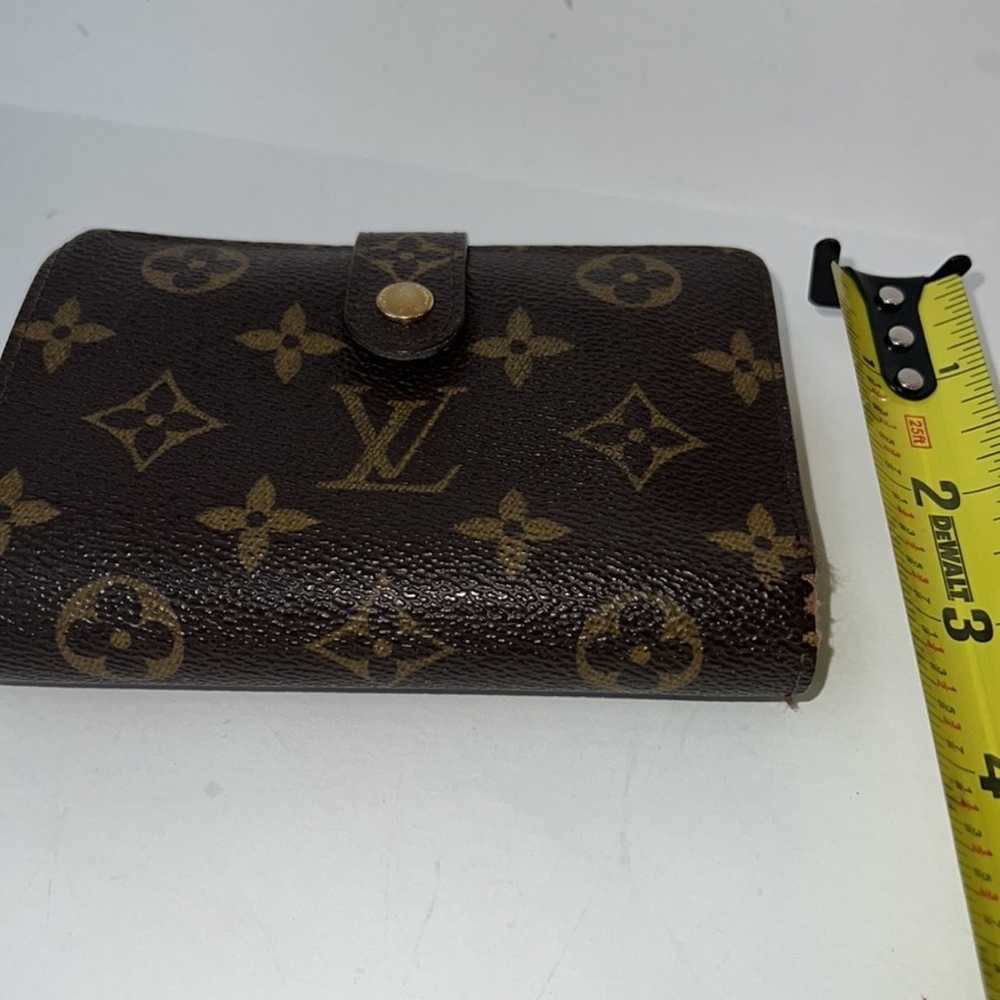 Louis Vuitton Viennois wallet - image 10