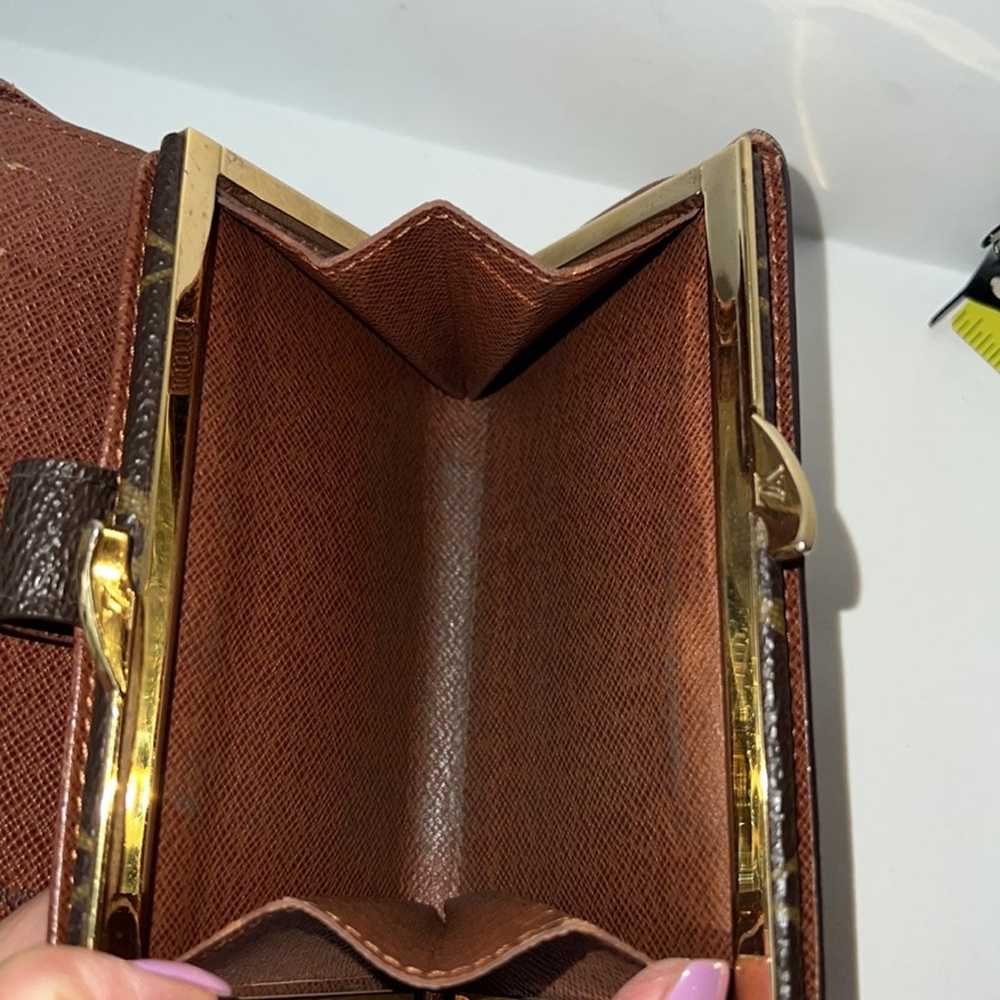 Louis Vuitton Viennois wallet - image 7