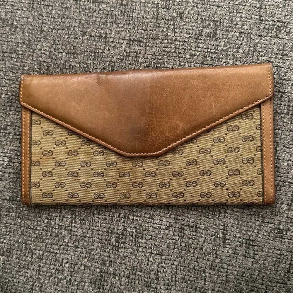 Gucci vintage wallets for women (best offer accep… - image 1