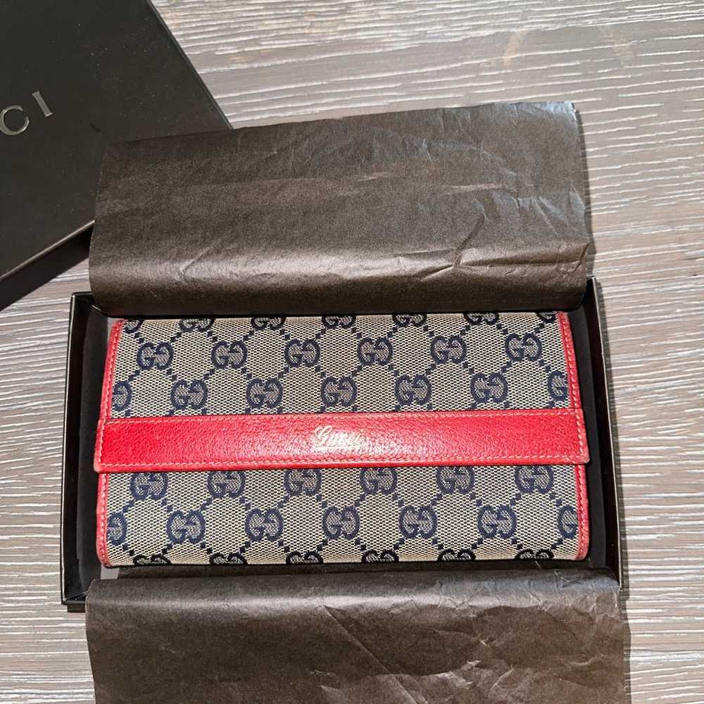 Vintage Gucci Wallet - Red leather/Blue GG canvas - image 2