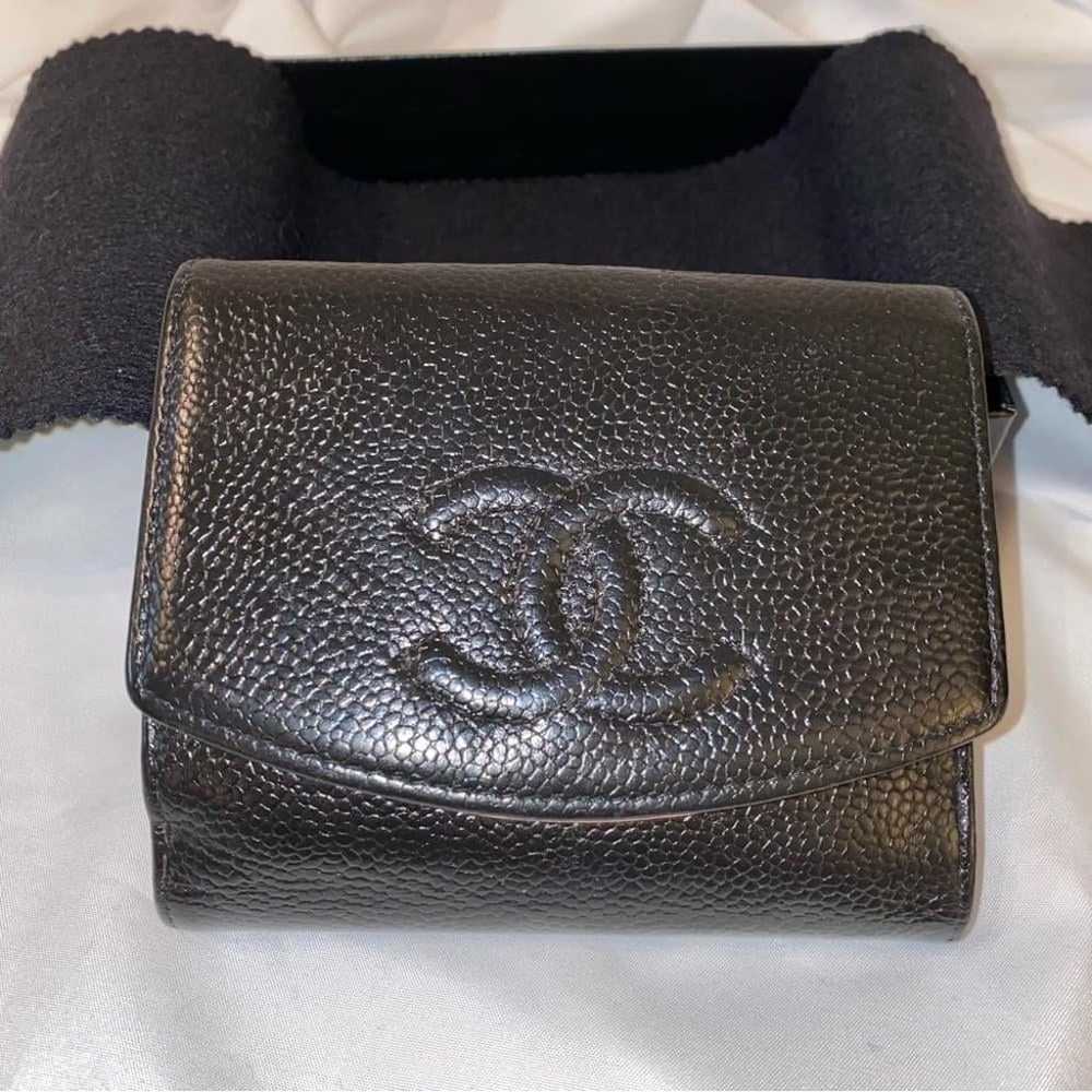 Chanel Authentic Caviar Leather Bifold Black Wall… - image 2