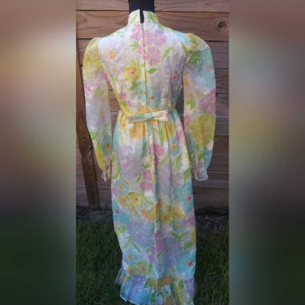 Vintage 1960's Pastel Floral Print Dress with Flo… - image 3