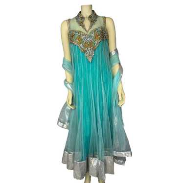 Anarkali dress comes with a net dupatta size small