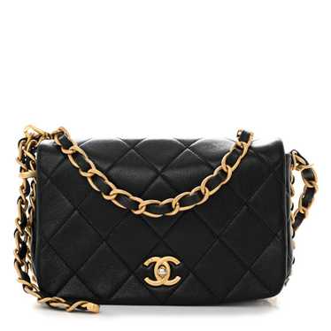 CHANEL Shiny Lambskin Quilted Chain Flap Black