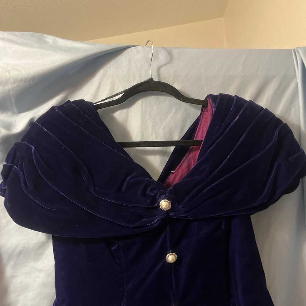 Vintage Women’s purple velvet sz. 5 dress - image 2