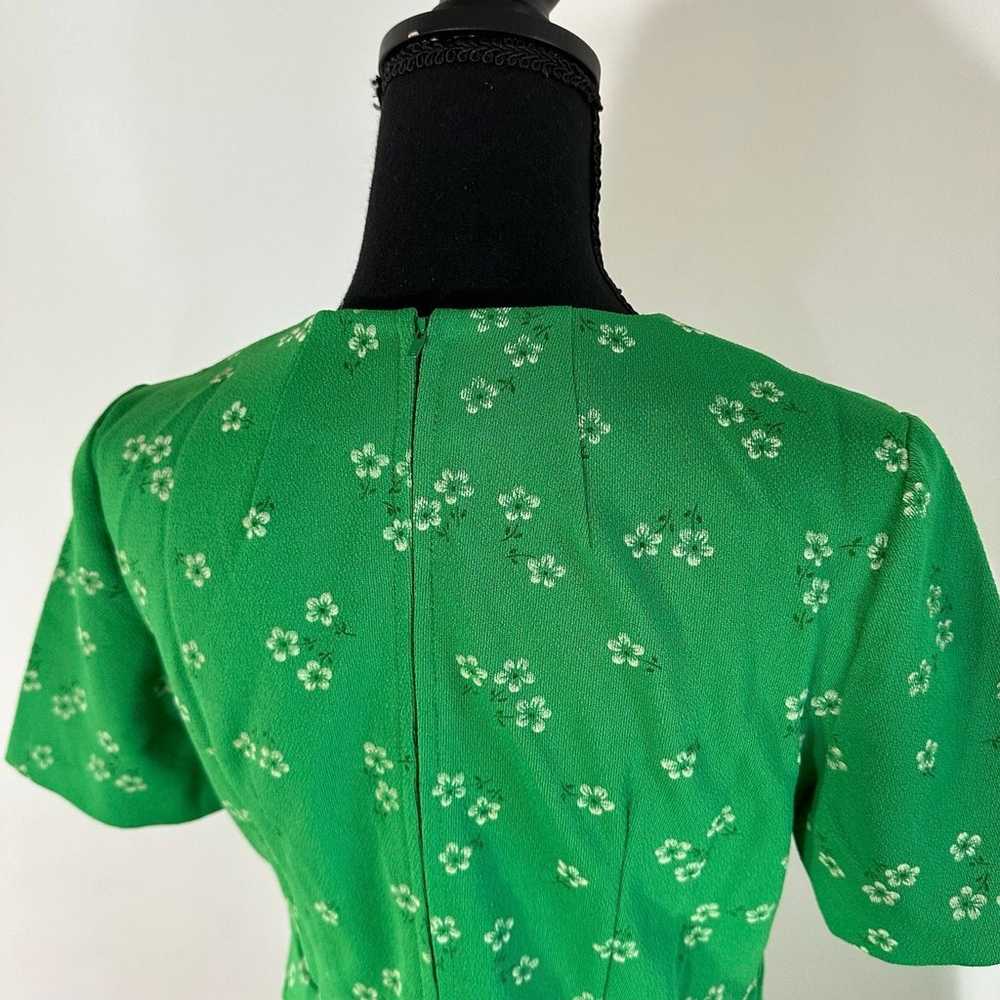 Vintage green 1960s floral dress - image 5