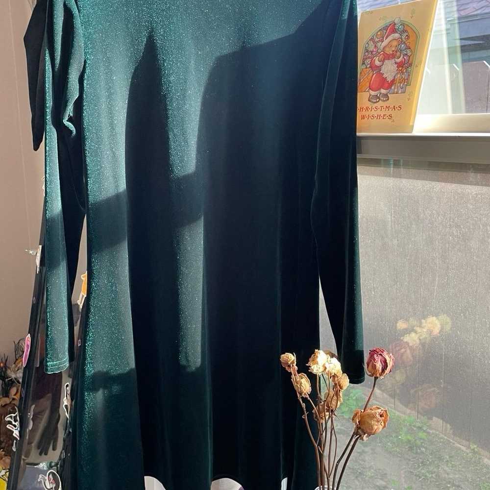 Vintage dark green velvet festive dress - image 6