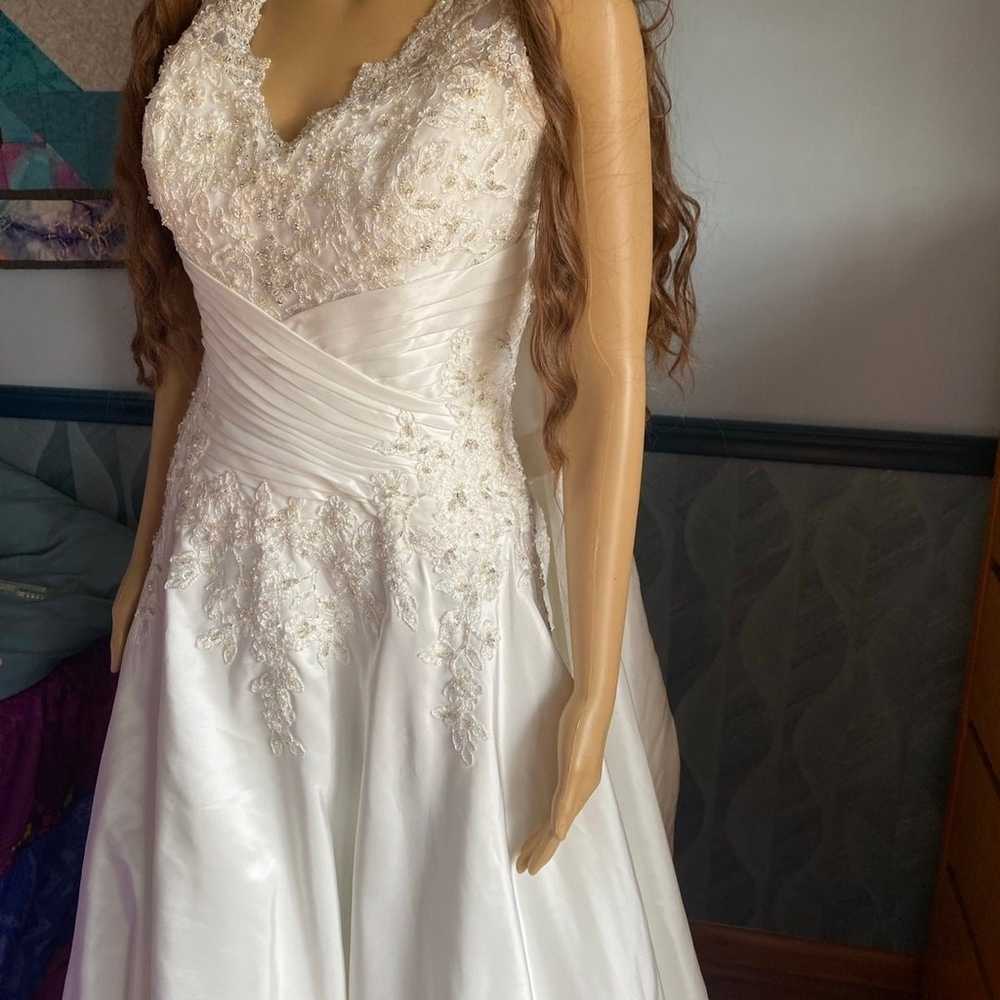 Mon Cheri Vintage Wedding Dress Sz 8 - image 4