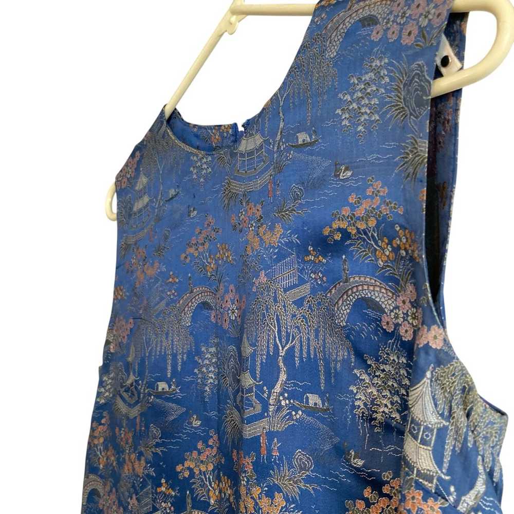 Vintage 70s Asian Brocade Blue Gold Hand Sewn Emb… - image 12