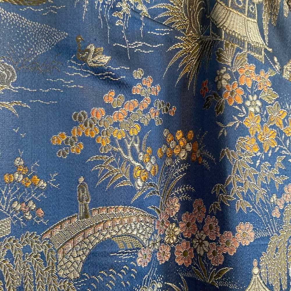 Vintage 70s Asian Brocade Blue Gold Hand Sewn Emb… - image 9