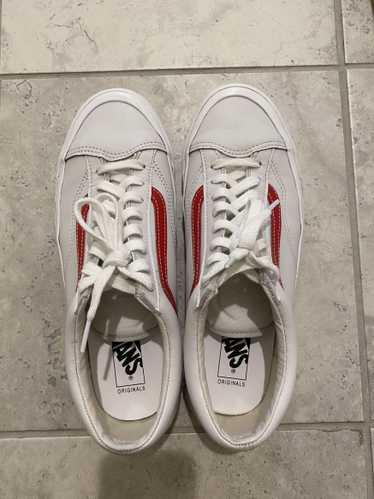 Vans Vans Vault OG Style 36 LX 'True White Red' VN