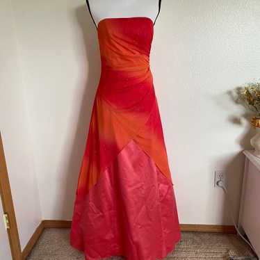 Vintage Strapless Formal Dress