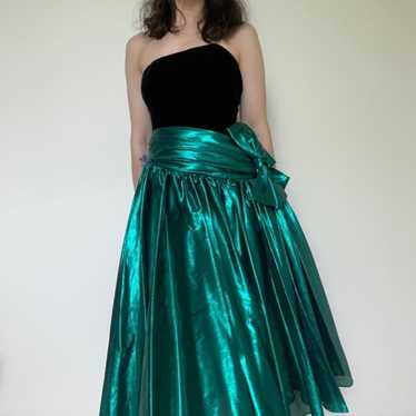 Vintage 80’s Green Metallic Party Prom Dress - image 1