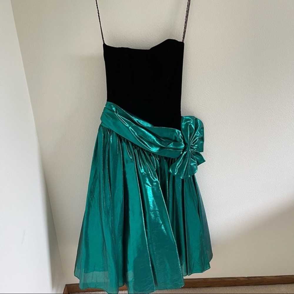 Vintage 80’s Green Metallic Party Prom Dress - image 4