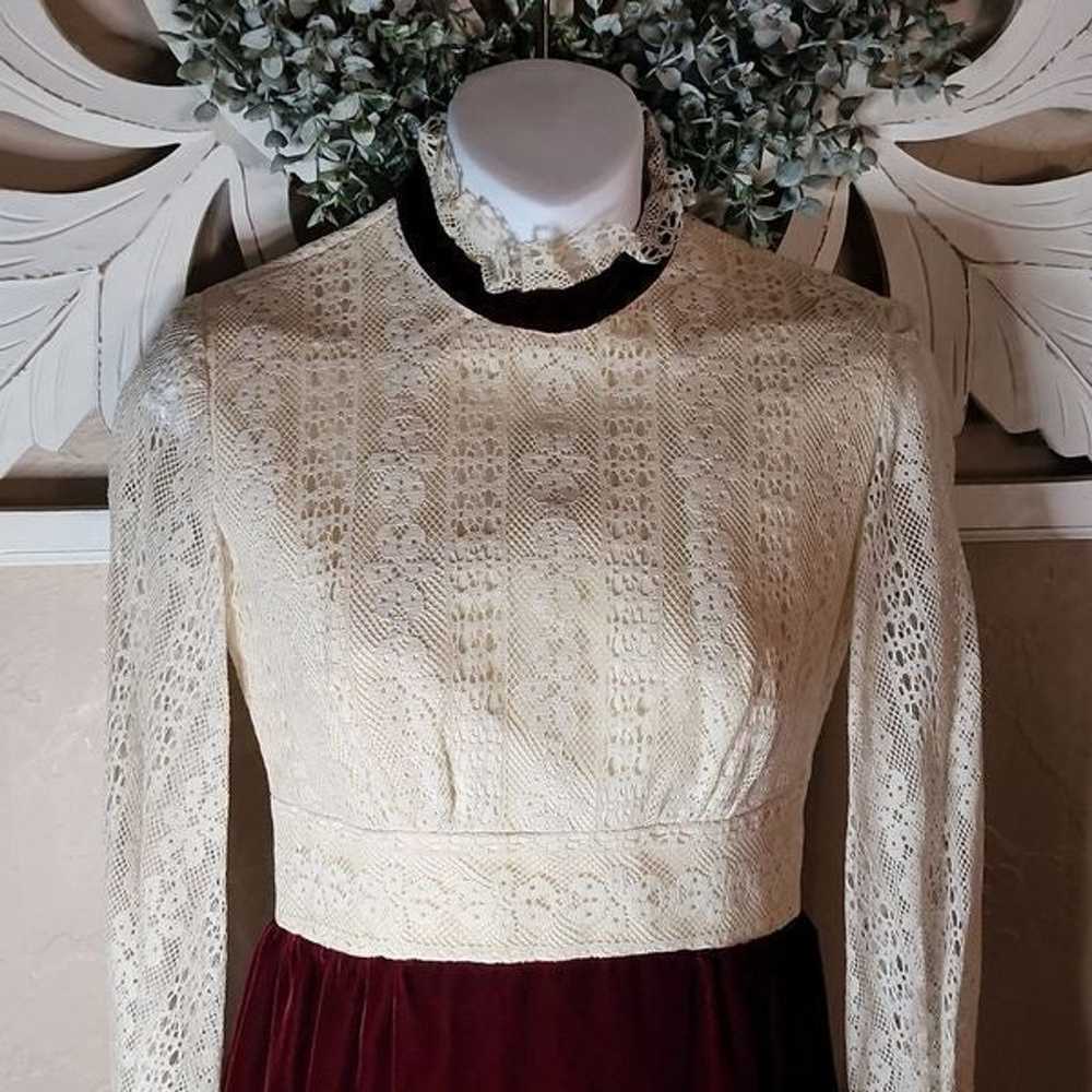 Vintage Victorian style dress - image 2