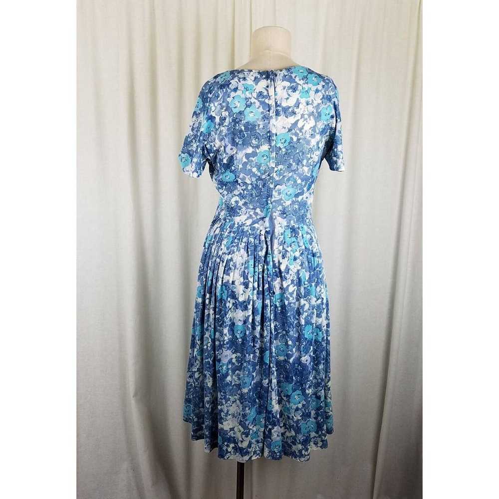 Vintage Wilshire of Boston Blue Floral Twirl Day … - image 4