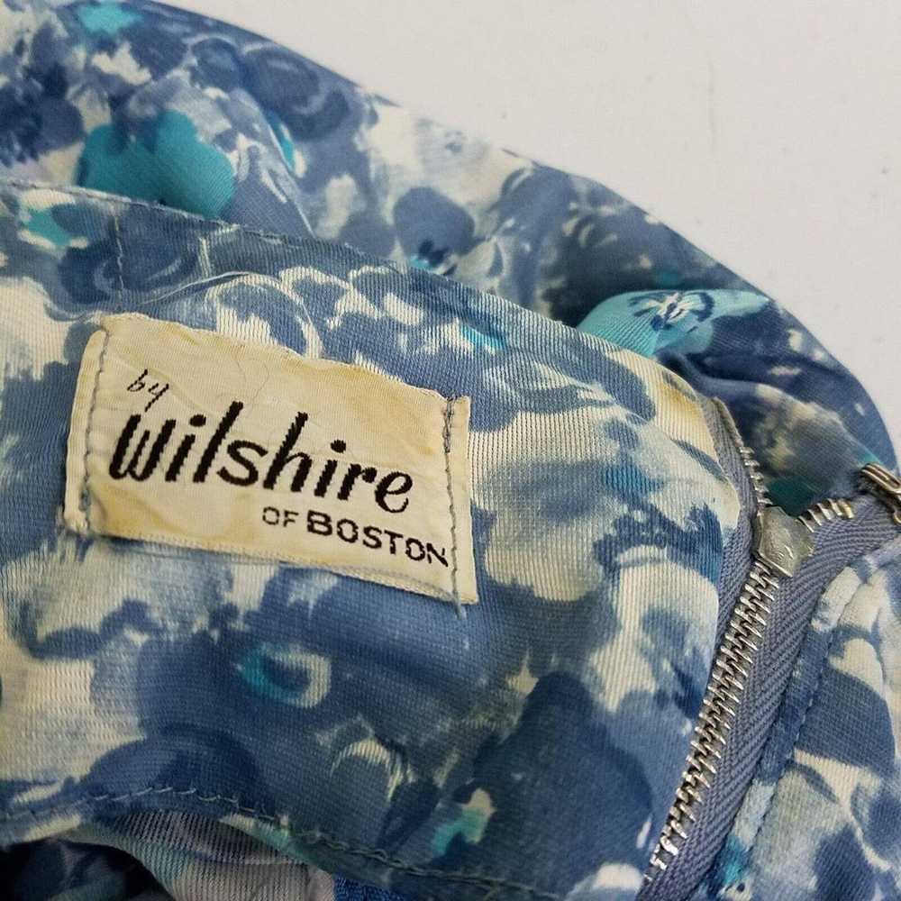 Vintage Wilshire of Boston Blue Floral Twirl Day … - image 7