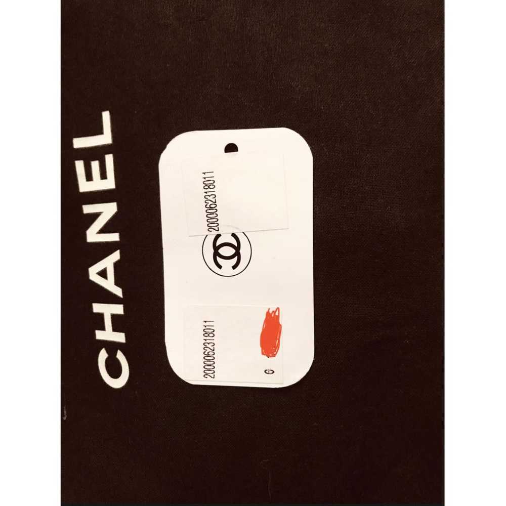 Chanel Hula Hoop leather handbag - image 10