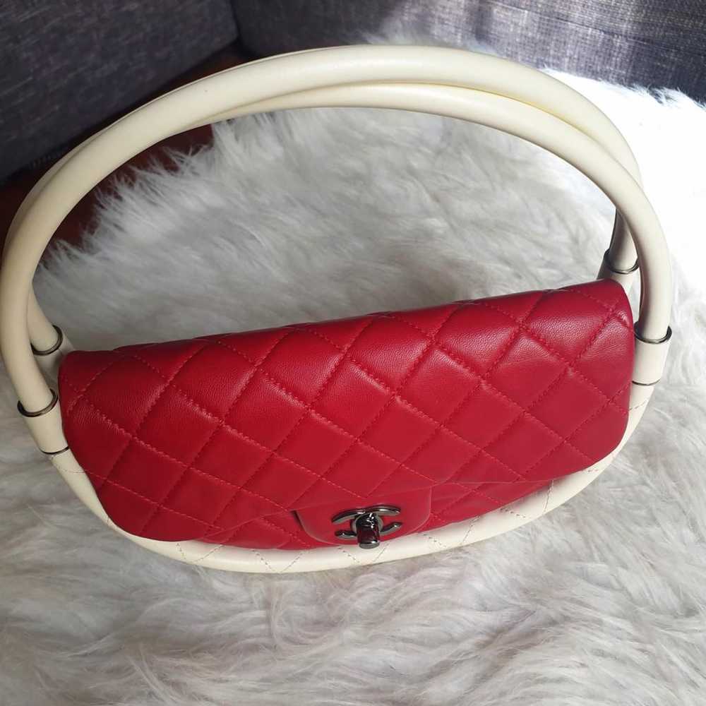 Chanel Hula Hoop leather handbag - image 6