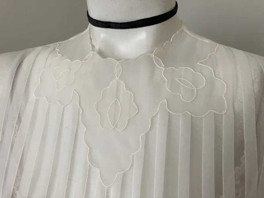 Vintage 1940s Sheer Creamy White Blouse Tucks Fan… - image 5