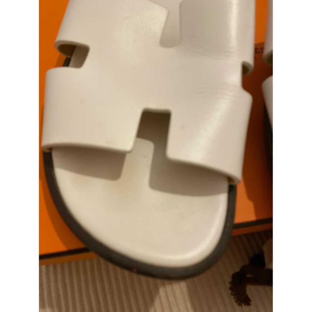 Hermès Izmir leather sandals - image 7