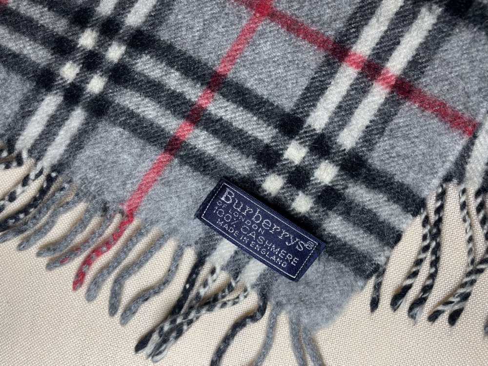 Burberry × Vintage Burberry London cashmere tarta… - image 7