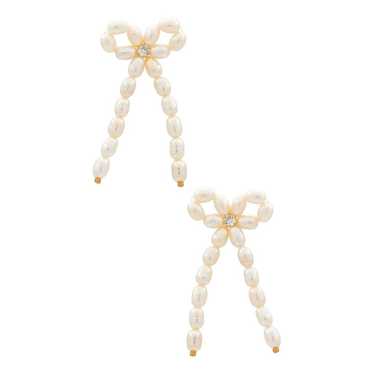 Shashi Pearl earrings - image 1