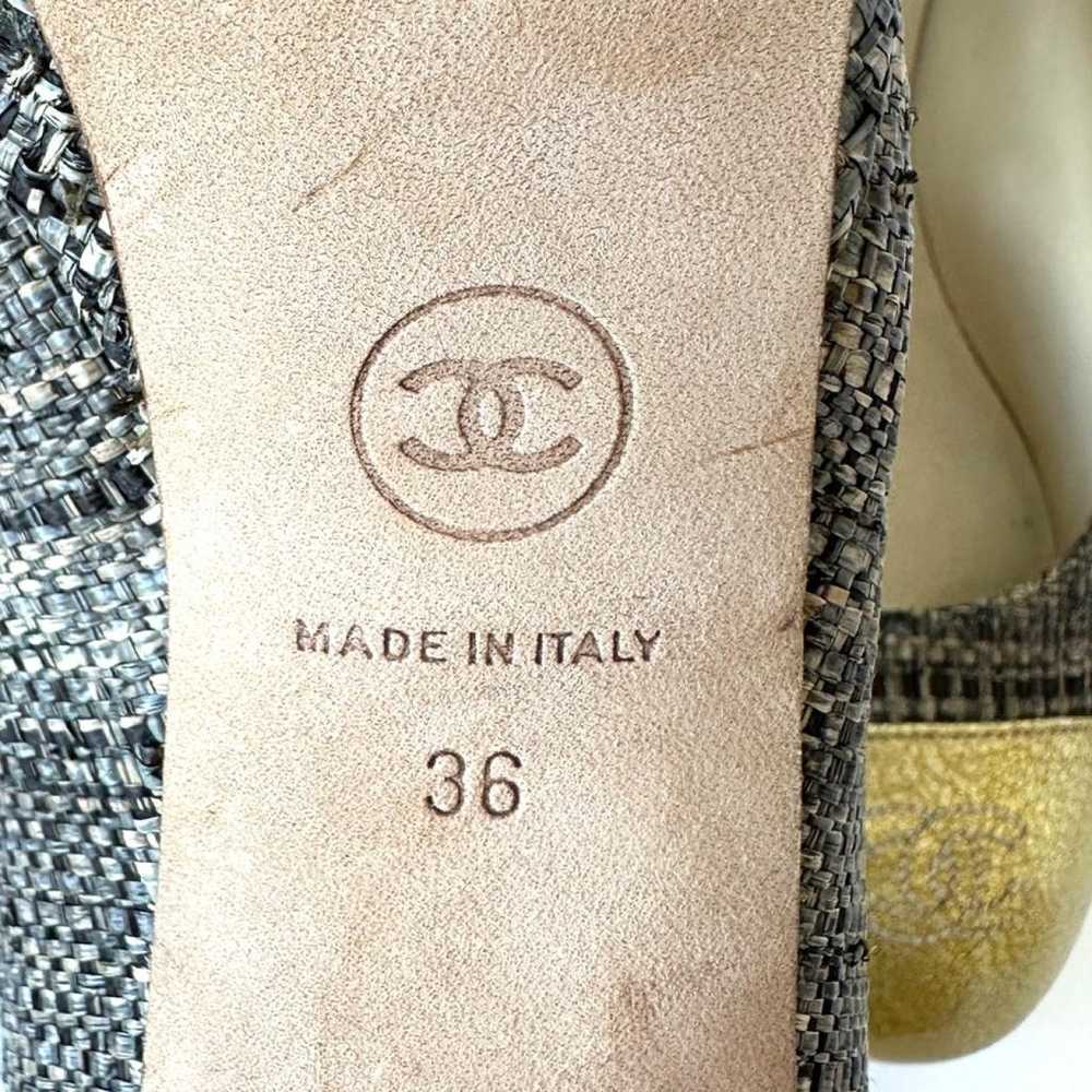 Chanel Tweed heels - image 11