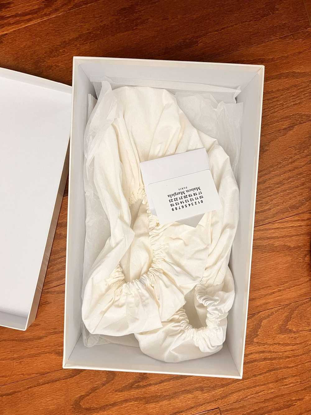 Maison Margiela Maison Margiela Replica ‘White Gr… - image 12