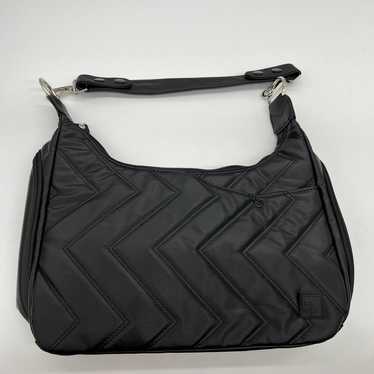 IHKWIP The Zig Zag Quilted Convertible Shoulder	 B