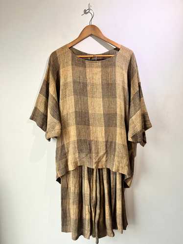 Vintage 1980s Issey Miyake Brown Plaid Linen 2 Pie