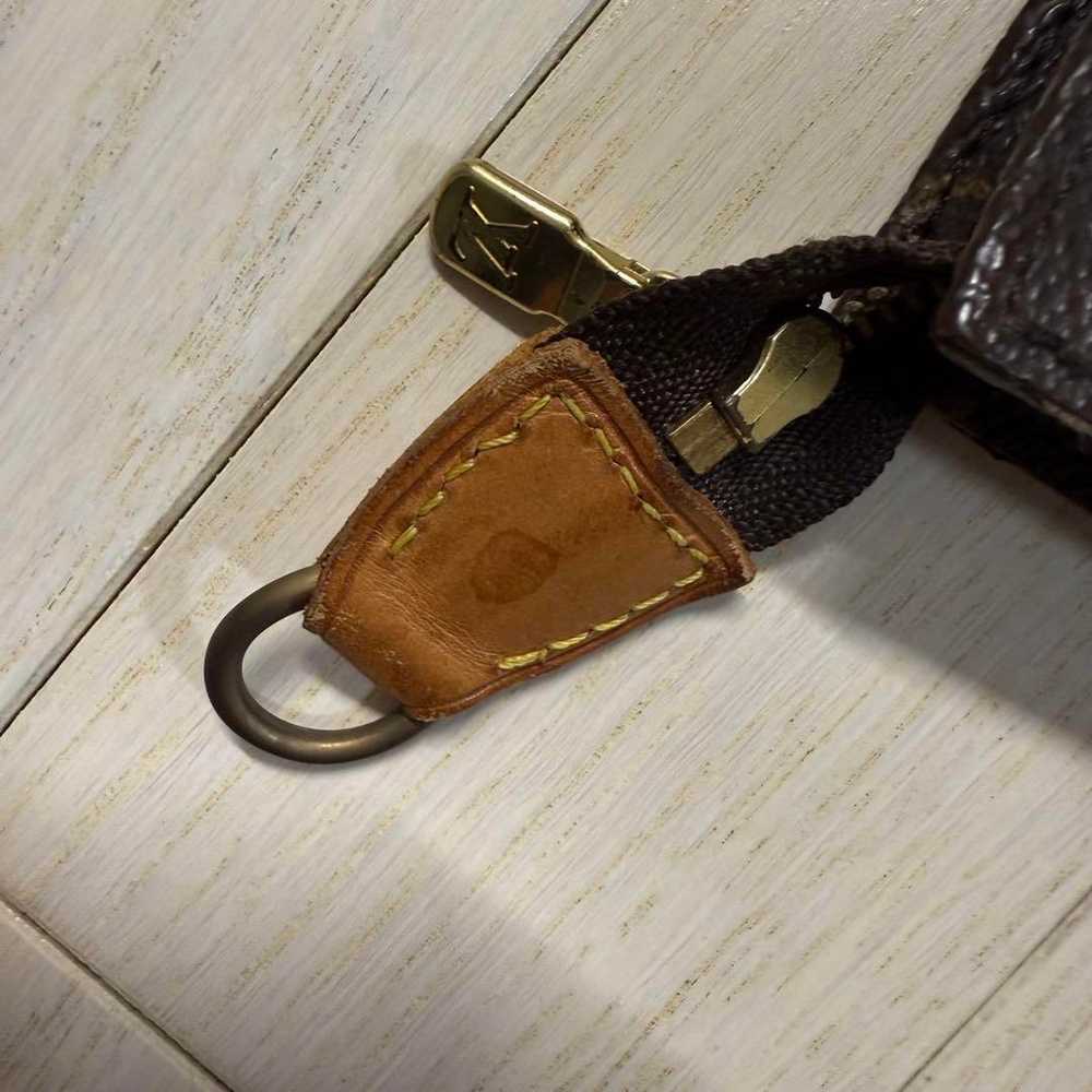 Louis Vuitton Pouch/Wallet/Small Item Holder - image 7