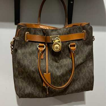 micheal kors purse