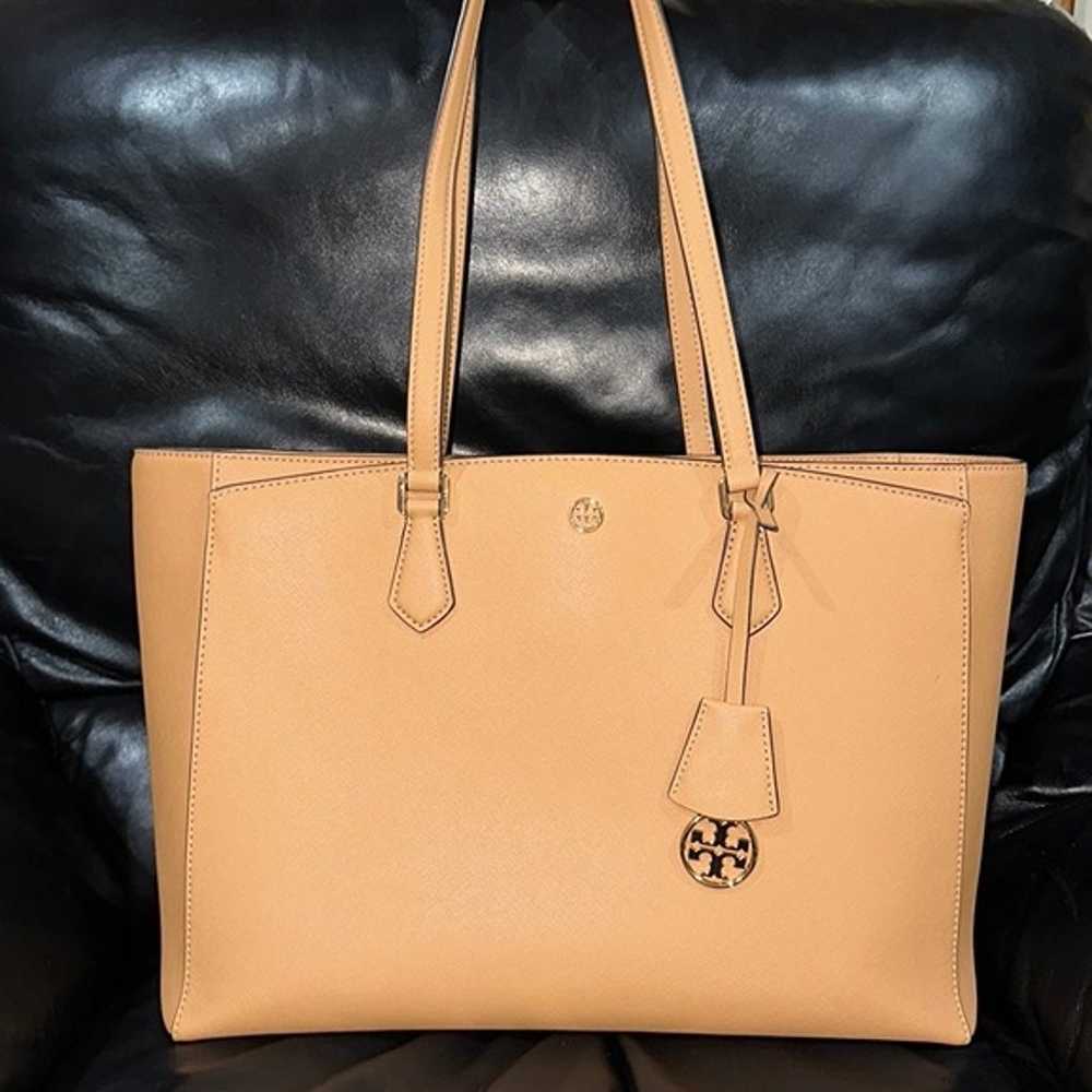 Tory Burch Robinson Large Leather Tote Shoulder B… - image 4