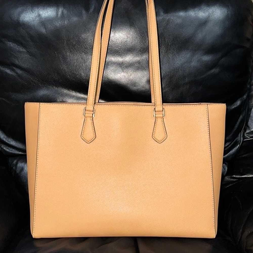 Tory Burch Robinson Large Leather Tote Shoulder B… - image 7