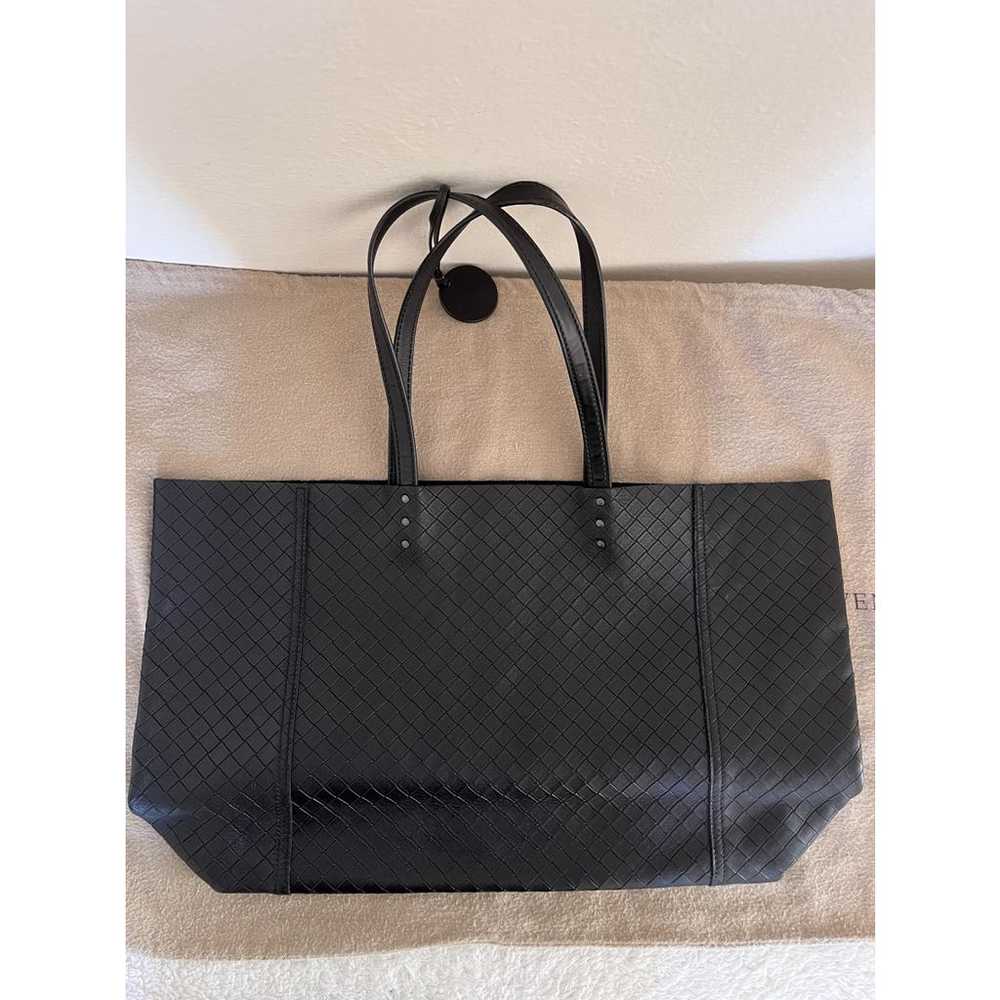 Bottega Veneta Cabat leather tote - image 10